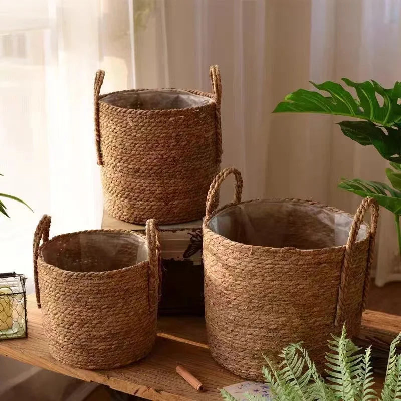 Cesto de Rattan Natural Redondo – Organização com Charme Artesanal