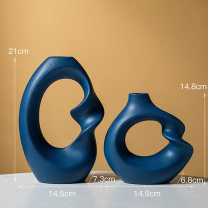 Vaso de Cerâmica Minimalista – Elegância na Simplicidade